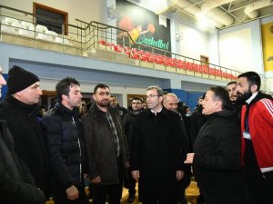 Pendik’ten Deprem Bölgesine Yardım Eli