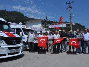 Giresun’da Dolmuşlar Türk Bayrakları İle Süslendi