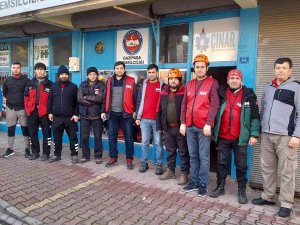 Gazipaşa’dan Gönüllü Ekip Hatay’a Gitti