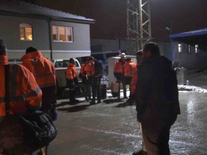 Ankara İ̇tfaiyesi Kahramanmaraş’ta Çalışmalarını Sürdürüyor: 20 Can Kurtarıldı