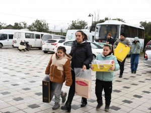 İ̇znik’te Yardımlar Toplanmaya Devam Ediyor