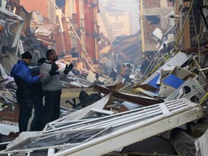 Hatay’da Enkaz Altında Kalan 6 Yaşındaki Elif’ten 30 Saat Sonra Müjdeli Haber