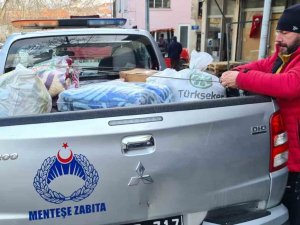 Menteşe Belediyesi Deprem Yardımlarını Adreslerinden Alıyor