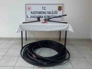 Kastamonu’da Kablo Çalan Üç Hırsız, Tutuklandı