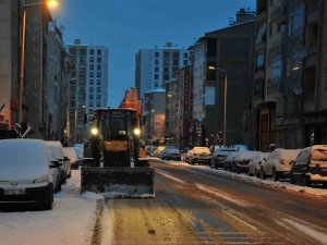 Karaman’da Kar Temizleme Çalışmaları