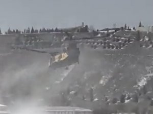 Msb: “Kara Kuvvetlerimizin Ch-47 Tipi Ağır Nakliye Helikopterleri De Deprem Bölgesi İçin Ankara’dan Havalandı”