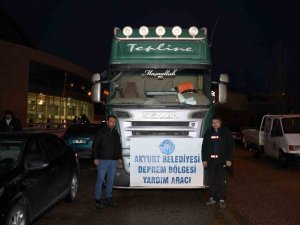 Akyurt’tan Afet Bölgelerine İş Makinesi Ve Yardım Malzemesi Desteği