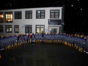 İ̇negöl Belediyesi Personeli Deprem Bölgesine Sevk Edildi