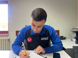 Afad, Afyonkarahisar’dan 60 Tır Çadır Ve Yatak Gönderdi