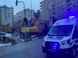 Balıkesir’den Deprem Bölgesine Gönül Köprüsü
