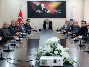 Ai̇çü’de "Yardım Kampanyası Eylem Planı Değerlendirme Toplantısı" Yapıldı