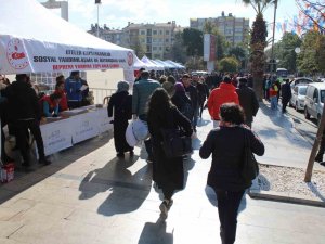 Aydınlıların Depremzedeler İçin Seferberliği Devam Ediyor