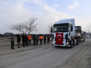Edremit Belediyesi Yaraların Sarılması İçin Seferber Oldu