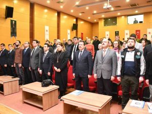 Eskişehir Adliyesi’nde Afetzedeler İçin Dua Ve Saygı Duruşu