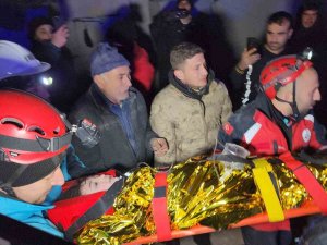 Adıyaman’da Sevindiren Haber: Küçük Buse 47 Saat Sonra Kurtarıldı