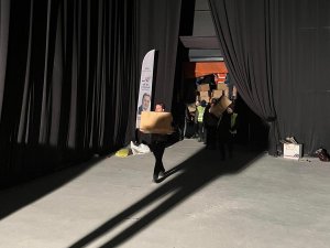 Erden Timur Ve Kerem Aktürkoğlu, Yardım Çalışmalarına Destek Oldu