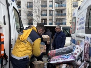 Ambulanslar Depremzedeler İçin Esenyurt’tan Yola Çıktı