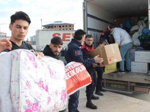 Kırklareli’nde Deprem Bölgesine Yardımlar Sürüyor
