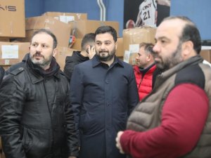 Kağıthane’de Binlerce Kişi Afet Bölgesine Yardım Gönderdi