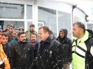 Vali Akbıyık: “Halkımız Yekvücut Oldu”