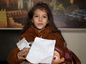Minik Yüreklerin Deprem Kardeşliği