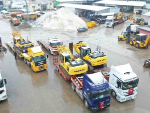 Başiskele’den Hatay’a İş Makineleri Ve Uzman Teknik Ekip Desteği