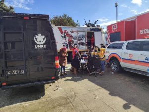 Antalya’dan 535 Sağlık Personeli Deprem Bölgesinde