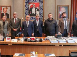 Kütahya Halk Otobüsleri Kooperatifi’nden Depremzedeler Yardım
