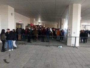 Binlerce Sincanlı Genç Vatandaş Yardım Seferberliğine Katıldı