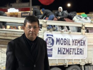 Nazilli Mobil Yemek Hizmetleri Tırı Bölgeye Ulaşıyor