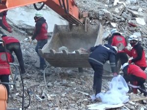 Hırsızların Deprem Fırsatçılığı ’Pes’ Dedirtti