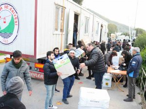 İ̇zmir’de Belediyelerin Seferberliği Devam Ediyor
