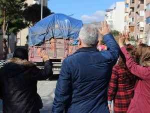 İ̇zmir’den Deprem Bölgesine En Anlamlı Yardım