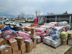 Maksi̇ad’ın Yardım Tırı Deprem Bölgesinde