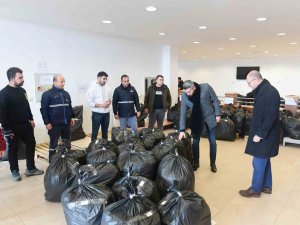 Anadolu Üniversitesi’nde Toplanan Yardımlar Deprem Bölgesine Ulaştı