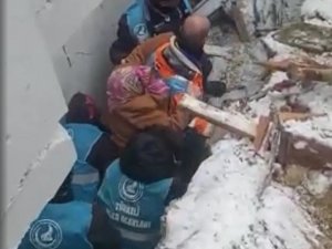 Sinop’tan Afet Bölgesine Giden Ekip Malatya’da Can Kurtardı