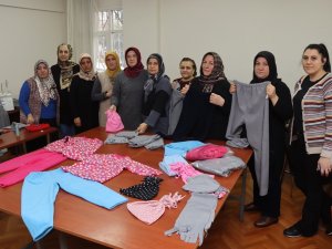 Yalova Belediyesi Kursiyerleri Depremzedeler İçin Üretime Geçti