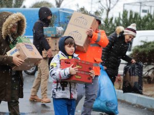 Şile, Ekmeğini Deprem Bölgesi İle Paylaşıyor