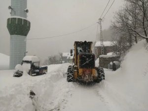 Kastamonu’da Kar Yağışı Sebebiyle 480 Köy Yolu Ulaşıma Kapandı