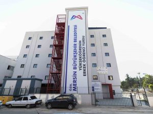 Mersin’de Depremzedeler Sıcak Yuva Ortamında Misafir Ediliyor