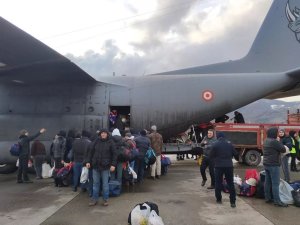 Depremzedeler Zonguldak’a Getirildi