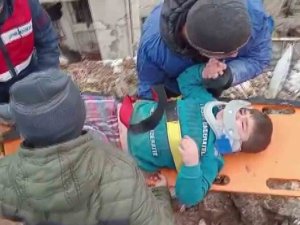 5 Yaşındaki Yusuf Ve Bir Depremzedenin 56 Saat Sonra İnanılmaz Kurtuluşu