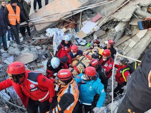 Adıyaman’da 61 Saat Sonra İnanılmaz Kurtuluş