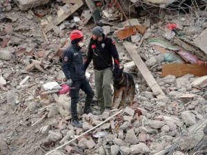 Malatya’da Arama Kurtarma Köpekleri Devrede