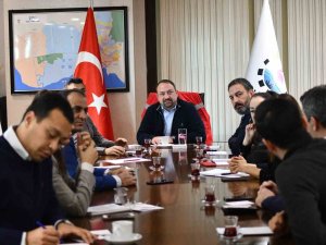 Çiğli’de Depremzedeler İçin ‘Kriz Masası’ Kuruldu