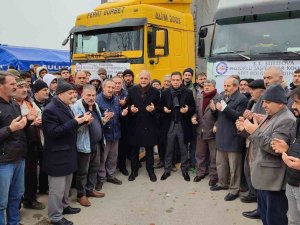 Suluova’dan Deprem Bölgesine Yardım Tırları Gönderildi