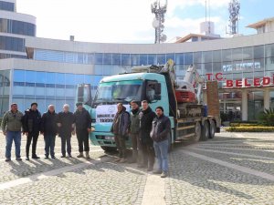 Burhaniye’den Hatay’a İş Makineleri Gönderildi