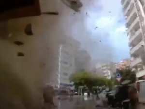 Depremin Yıkıcı Görüntüsü Araç Kamerasına Böyle Yansıdı