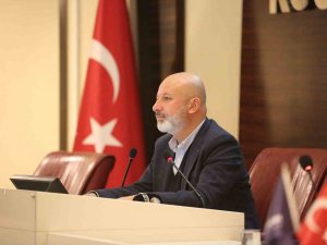 Başkan Çolakbayrakdar, Deprem Çalışmalarıyla İlgili Bilgiler Verdi