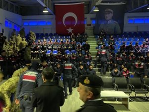 Jandarma Deprem Bölgesine Gönderildi